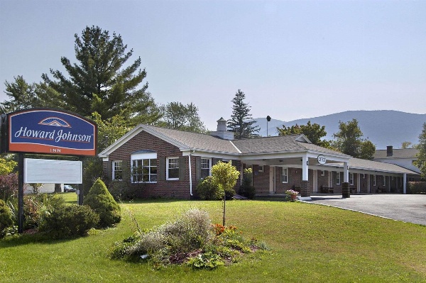 Howard Johnson by Wyndham Williamstown image 1